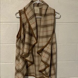 Altar'd State Cream and Brown Waterfall Vest